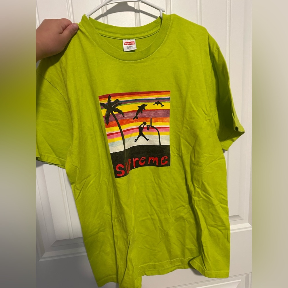 Supreme Tee